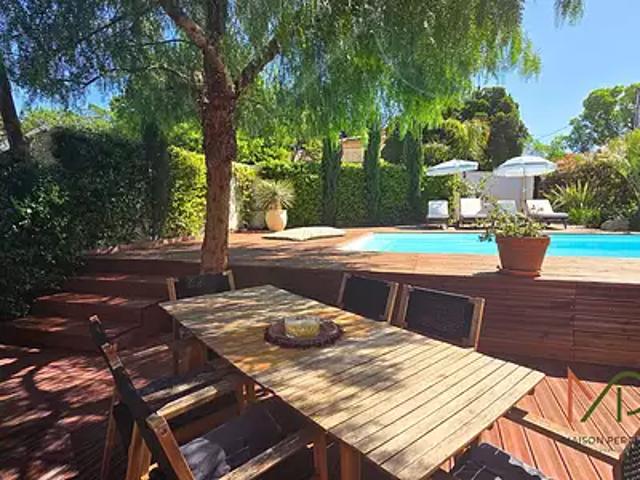 Draguignan 83300 Achat / Vente maison 6 pièces t6 au dernier étage piscine