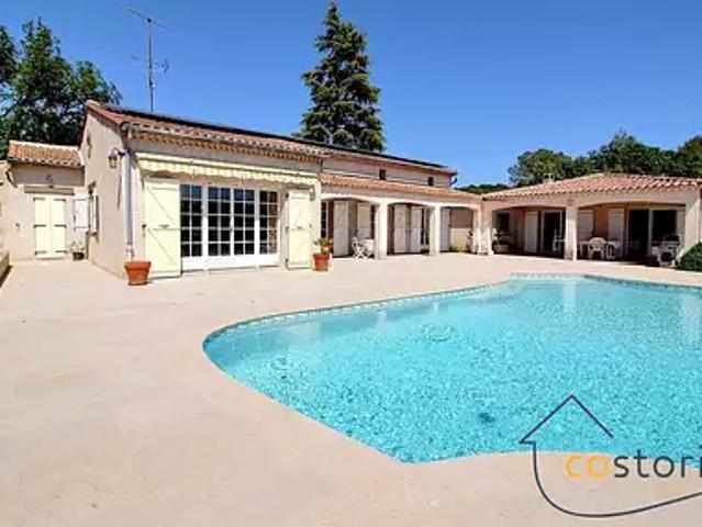Draguignan 83300 Achat / Vente maison 9 pièces t9 piscine terrasse