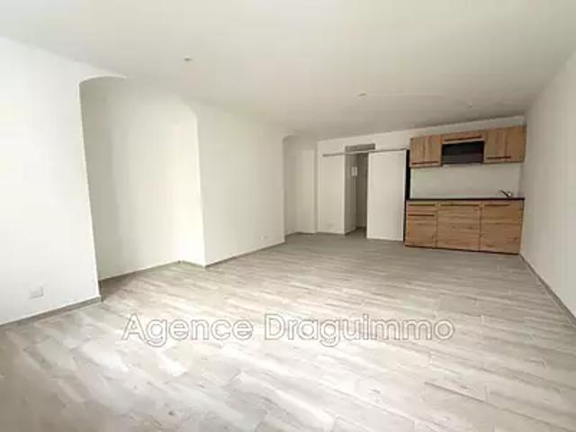 Draguignan 83300 Achat / Vente appartement 1 pièce t1