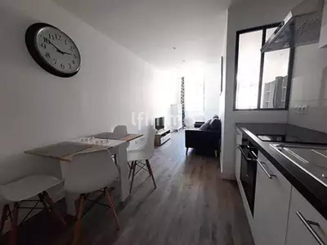 Draguignan 83300 Achat / Vente appartement 2 pièces t2 au dernier étage