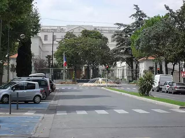 Draguignan 83300 Achat / Vente divers