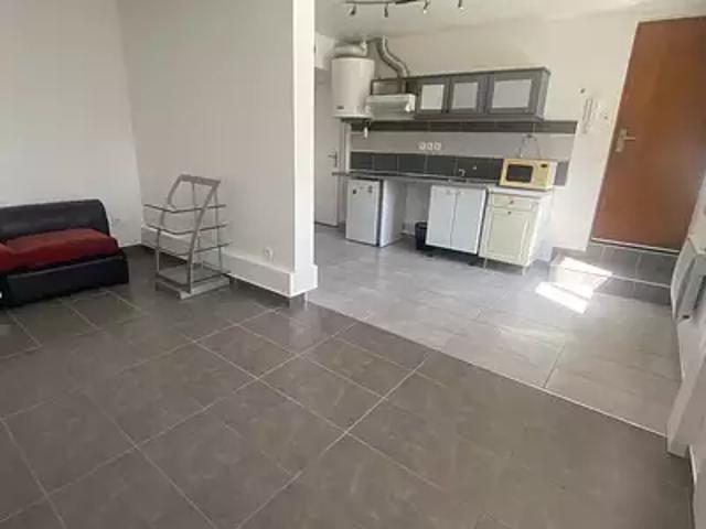 Drancy 93700 Location appartement 1 pièce t1 parking