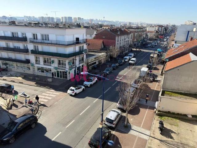 DRANCY – Centre ville | 2 pièces 33 m² | Immeuble en briques rouges