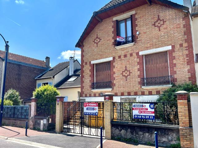 DRANCY LES OISEAUX Pavillon robuste 5 pièces 4 chambres ga