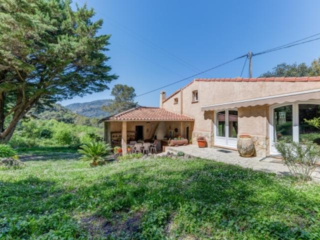 DRAP FONT DE RIMIEZ VILLA A VENDRE DE 5P 131 M² NEO PROVENCALE A 20 MIN DU CENTRE VILLE DE NICE TERRAIN 2 400M² PISCINABLE