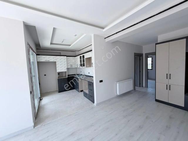 Dream’dan Mezitli ‘ İstiklal Mah/ 2+1 A.mutfak Havuzlu Sitede Satılık