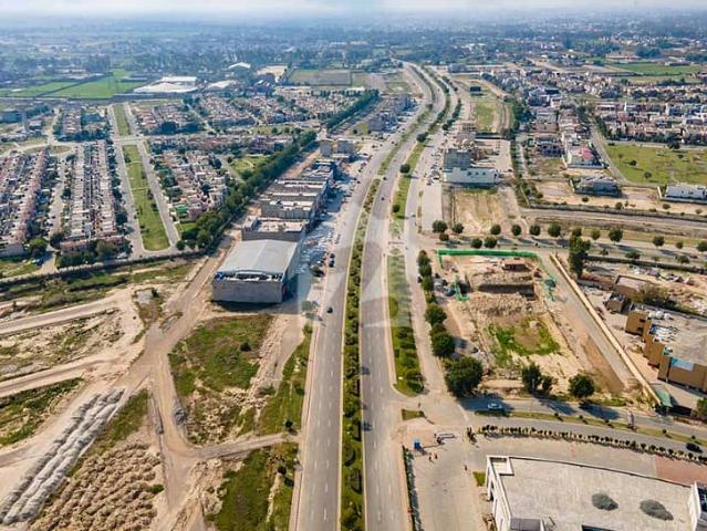 Dream Home Awaits 5 Marla Plot Near Ring Road & Park Available For Sale