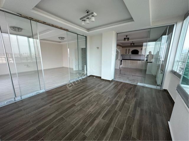 Dream Home’dan Merkez Mah. B.mutfak Geniş Oturumlu Satılık 4+1