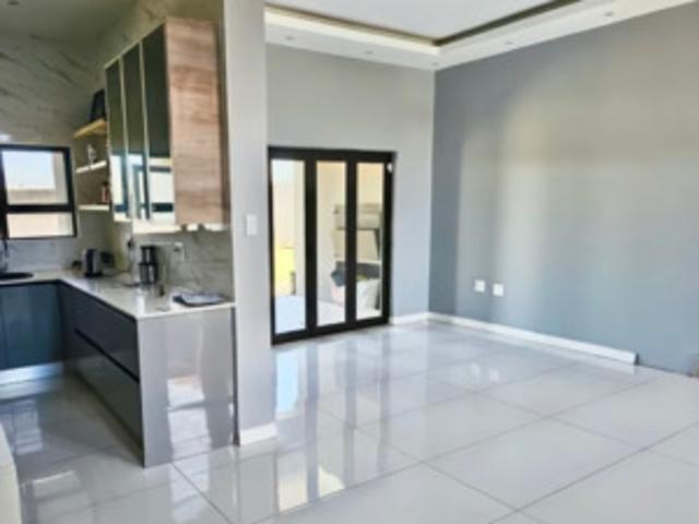 Dream Home for Sale! ✨ Beautiful 3 Bedroom, 2 Bath House in a Prime Location ✨
