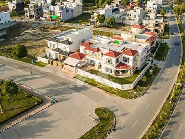 Dream Home Plot Available On 45 Feet Road Near Park, Mall & Ring Road Access