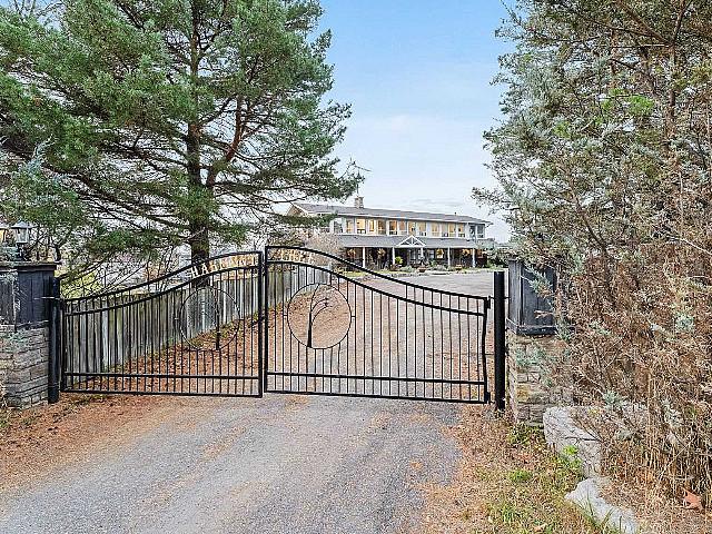 Dream Home! 20 Acres Of Beautiful Land W/ A Stunning House!
