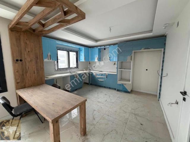 Dream Home'dan Akdeniz Bölg. Kış Bahç. Havuzlu Satılık 5+1 Daire