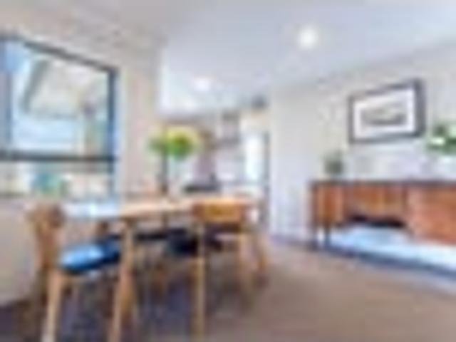 Dream in the Heart of Otaki