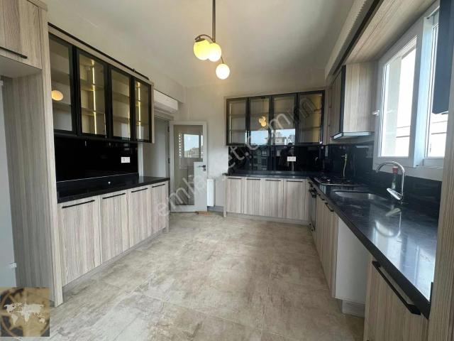 Dream'dan Kuyuluk Bölg. Havuzlu B.mutfak Balkonlu Kiralık 3+1