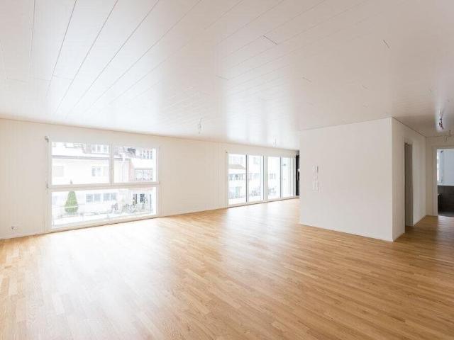 Dreamy apartment with seating area is looking for new tenants