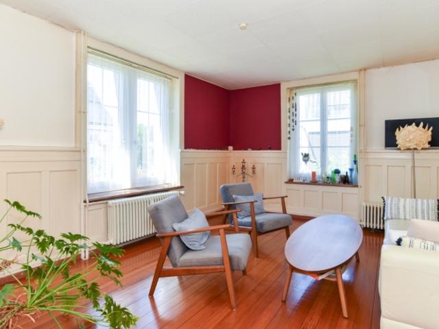 Dreifamilienhaus an guter Lage in Buchs mit gepflegtem Umschwung