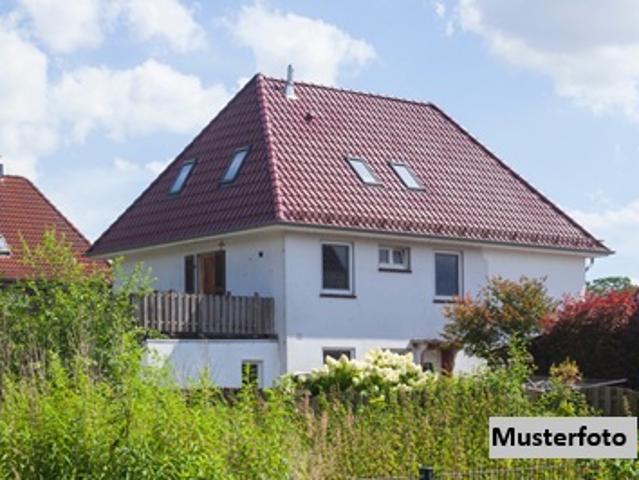 Dreifamilienhaus + Kapitalanlage