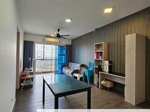 D'Rich Executive Suites, Bukit Indah Apartment for Renovated with Partially Furnished