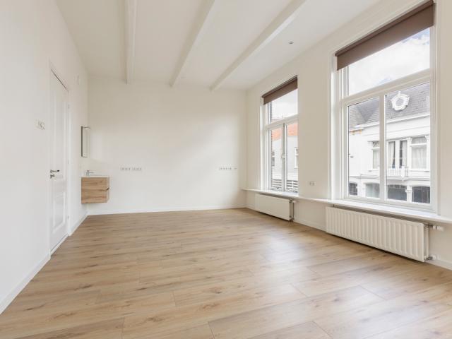 Drie mooie kamers in de Oosterpoortbuurt!