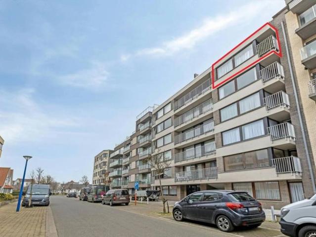 Drie slaapkamer appartement te koop in centrum Koksijde