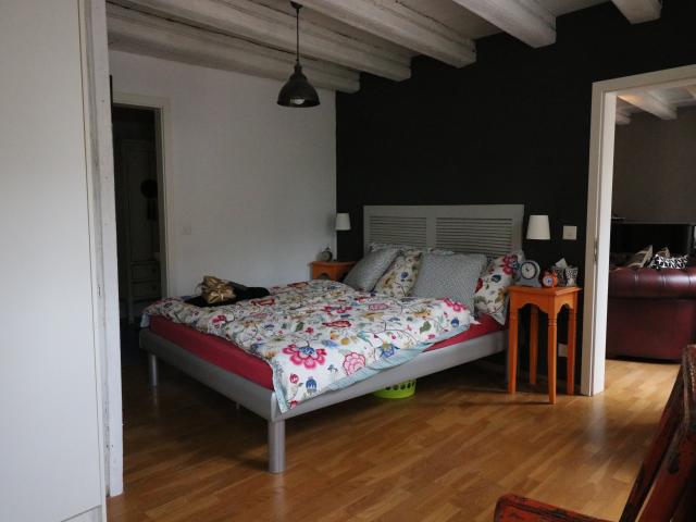 Dringend – ab dem 1. Juli – Wohnung mit großer Terrasse im Herzen der Altstadt von Estavayer