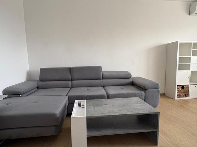 Dristor,ap.2 camere,decomandat,et.7, 56mp utili, prima inchiriere,650Euro/luna