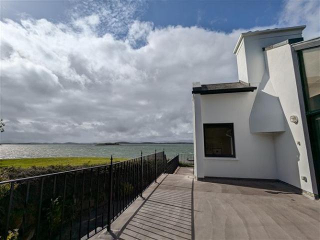 Drumminaweelaun, Rosbeg, Westport, County Mayo Sherry FitzGerald Country Homes, Farms & Estates 4886 MyHome. Ie Residential