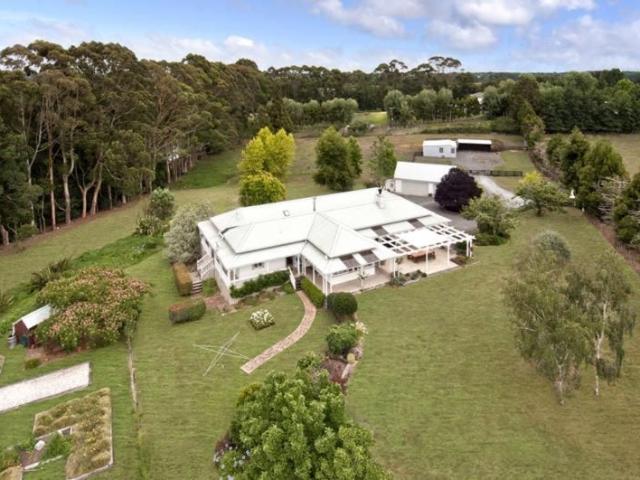 drury, 4 bedrooms