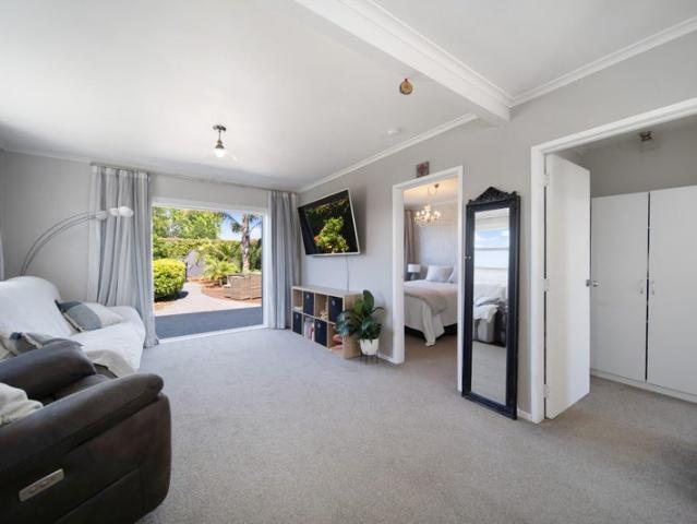 drury, 2 bedrooms