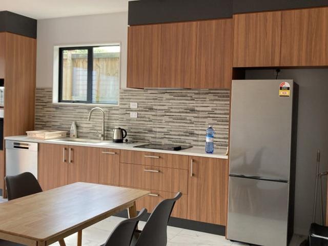 drury, 3 bedrooms