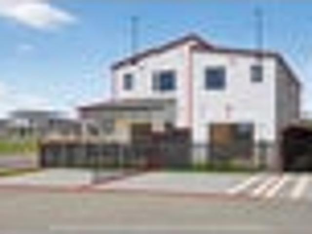 Drury Stylish Modern Living