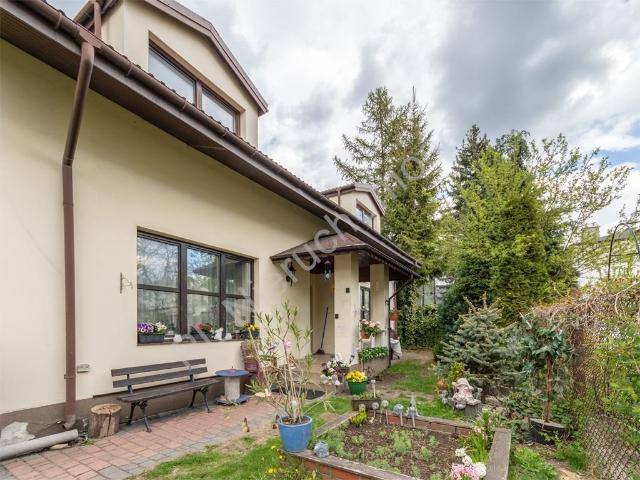 Dwa domy w centrum Grodziska, 295 m2, inwestycja