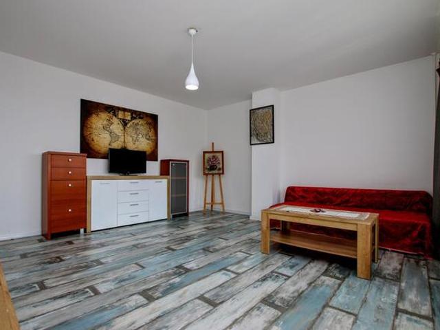dwa niezależne pokoje, loggia, dostępne od zaraz