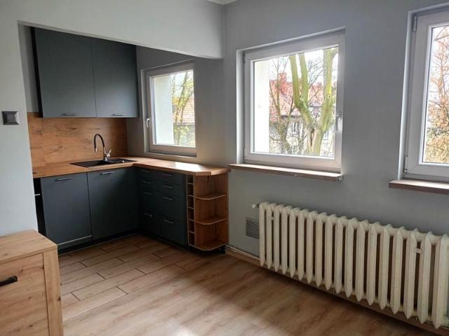 Dwa pokoje po remoncie 38,63 m², Zabrze