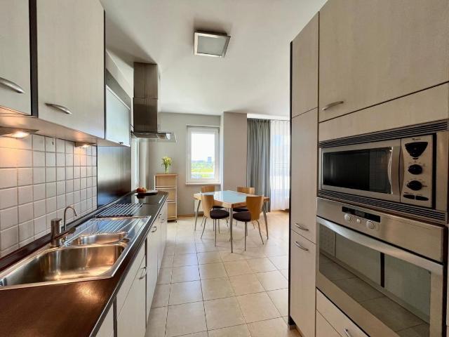 Dwa pokoje z garażem Mokotów 65.3 m²
