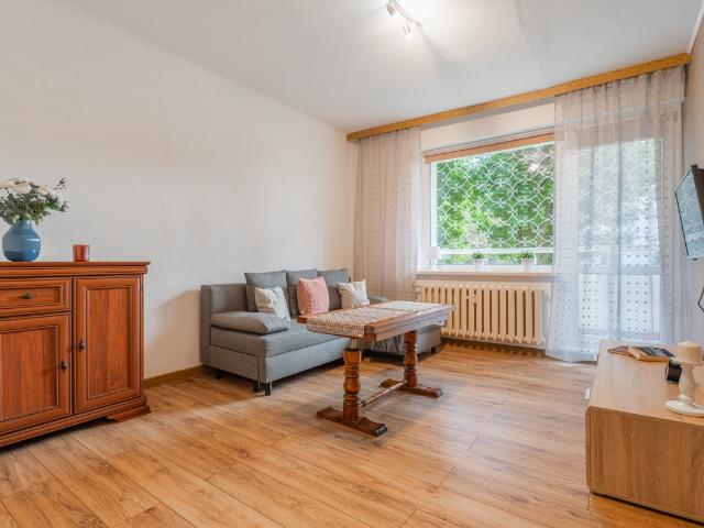 Dwa pokoje z z balkonem i osobną kuchnią