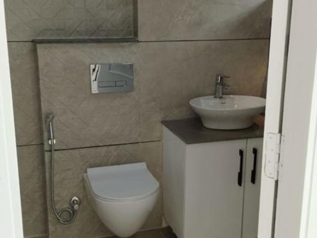 Dwarka, 3 Bedroom 1800 Sq.Ft. Apartment in Dwarka Delhi Listing ID: #10019