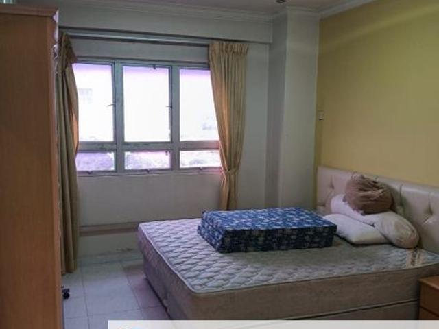 Dwi Mahkota Condominium