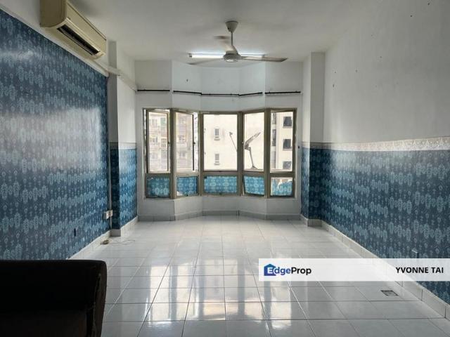 Dwi Mahkota Condominium
