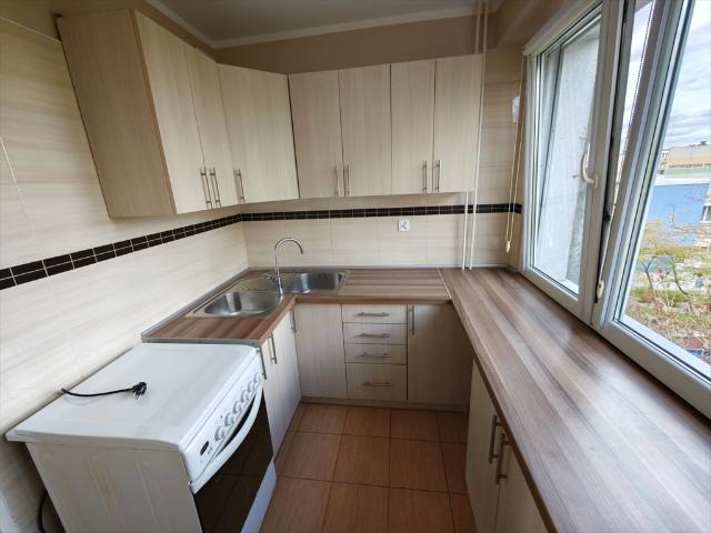 Dwupokojowe mieszkanie z balkonem i odświeżonym wnętrzem