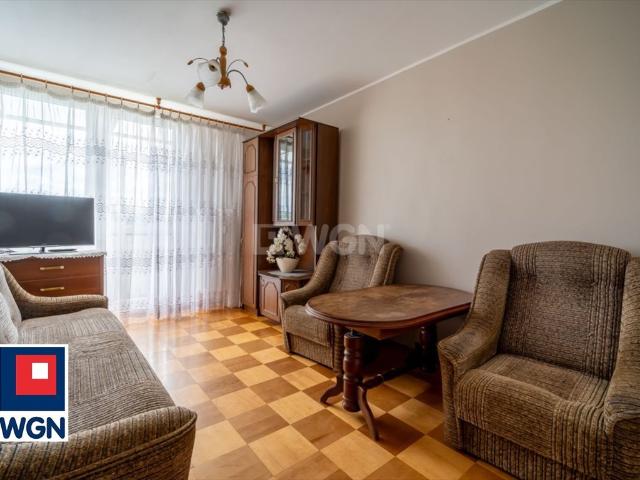 Sprzedam 2 pokojowe mieszkanie z balkonem w centrum Elbląga