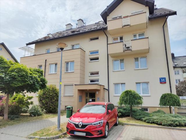 Polecam dwupokojowe mieszkanie z loggiami i parkingiem