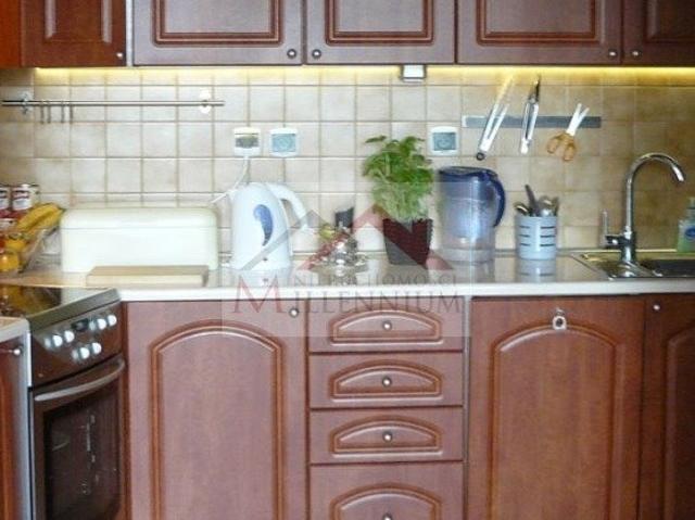 Dwupokojowe mieszkanie z tarasem, garażem i widokiem na zieleń
