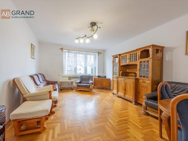 Do sprzedania przestronne 51 m² mieszkanie 2 pokoje w Białymstoku