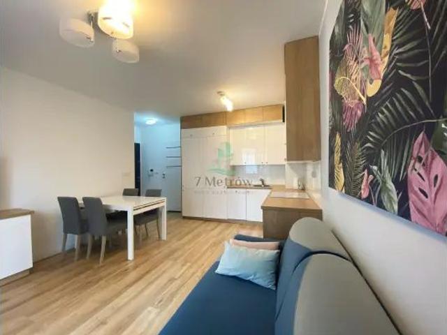 Dwupokojowy apartament,balkon, garaż Sosnowy Las