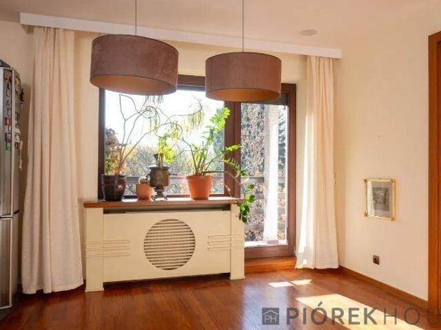 Dwupoziomowe 120m2 na Ursynowie z garażem i ogródkiem