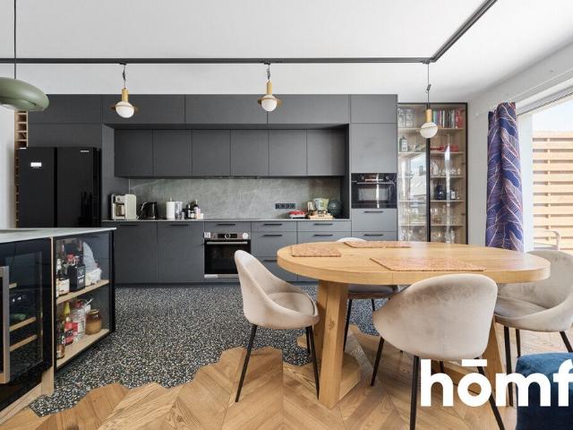 Dwupoziomowe 122m² bezczynszowe z balkonem i tarasem