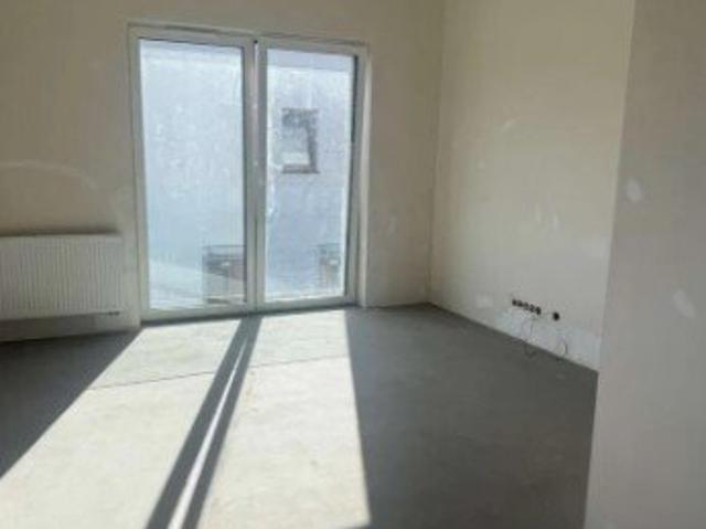 Dwupoziomowe 140m2 z ogrodem i parkingiem