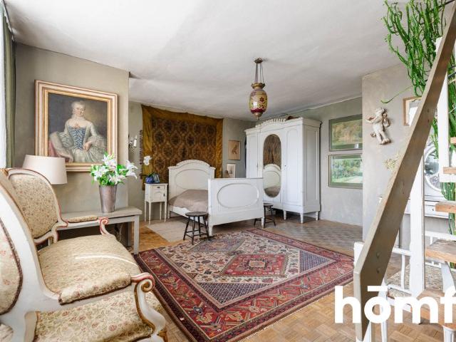 Dwupoziomowe 153 m² z panoramicznym widokiem na Warszawę