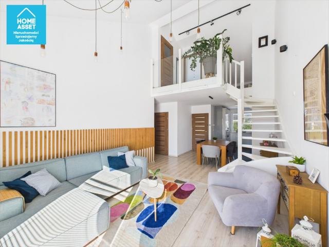 Dwupoziomowe 4 pokojowe mieszkanie 103 m² z balkonem